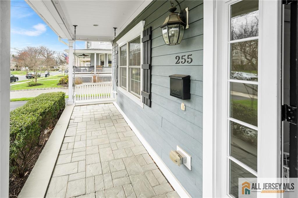 255 Walnut Street Westfield, NJ 07090 - Photo 3 of 45