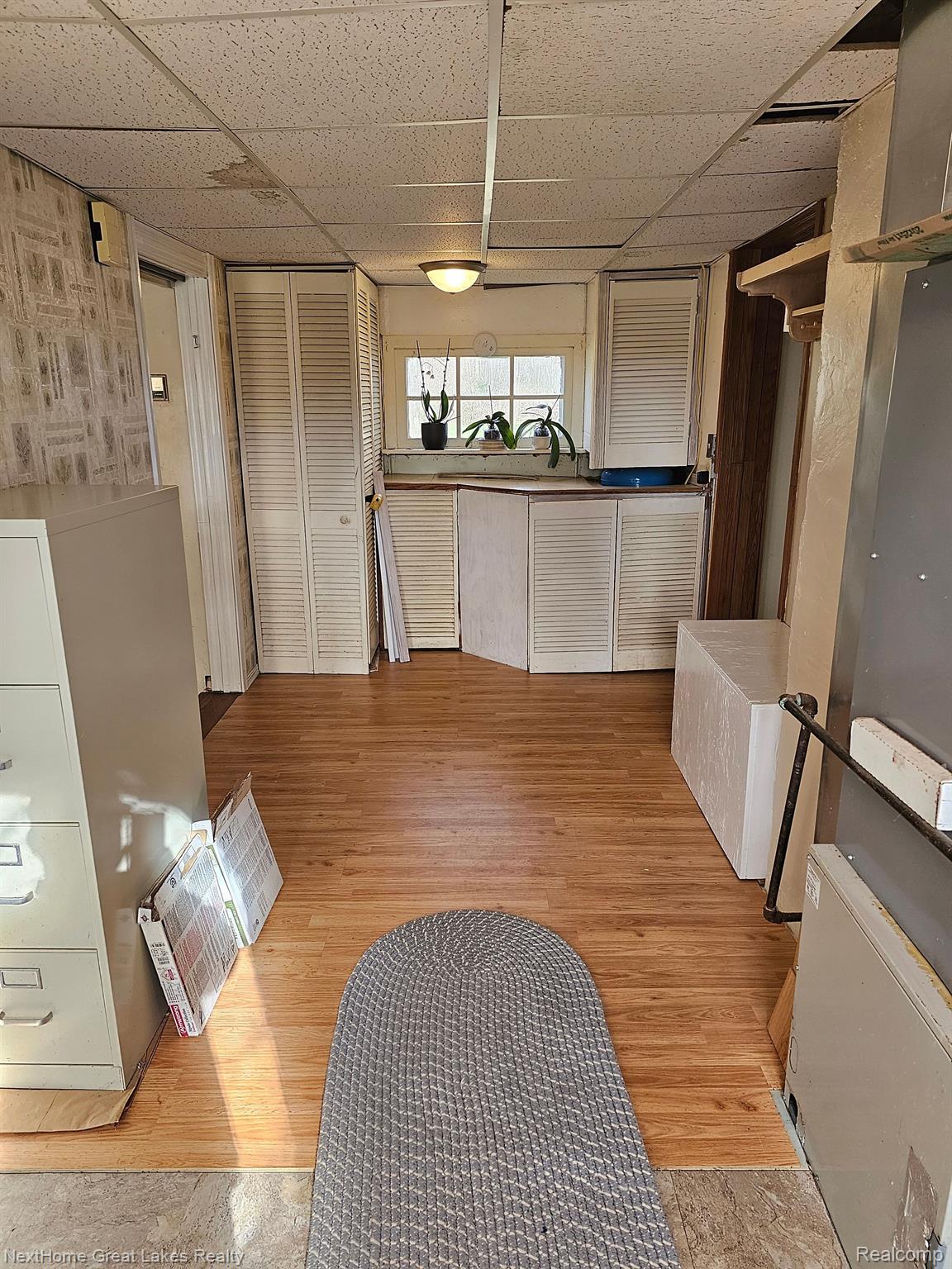 5164 West Carpenter Road Flint, MI 48504 - Photo 19 of 20 Entry