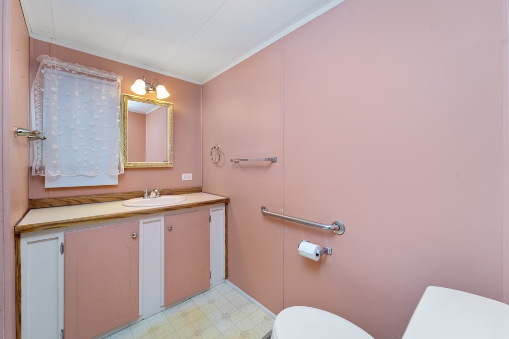 4 Valley Forge Road Taunton, MA 02780 - Photo 29 of 30