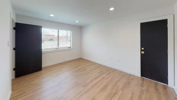 $7,500,000 | 5103-5111 Live Oak Street, Dallas, TX 75206