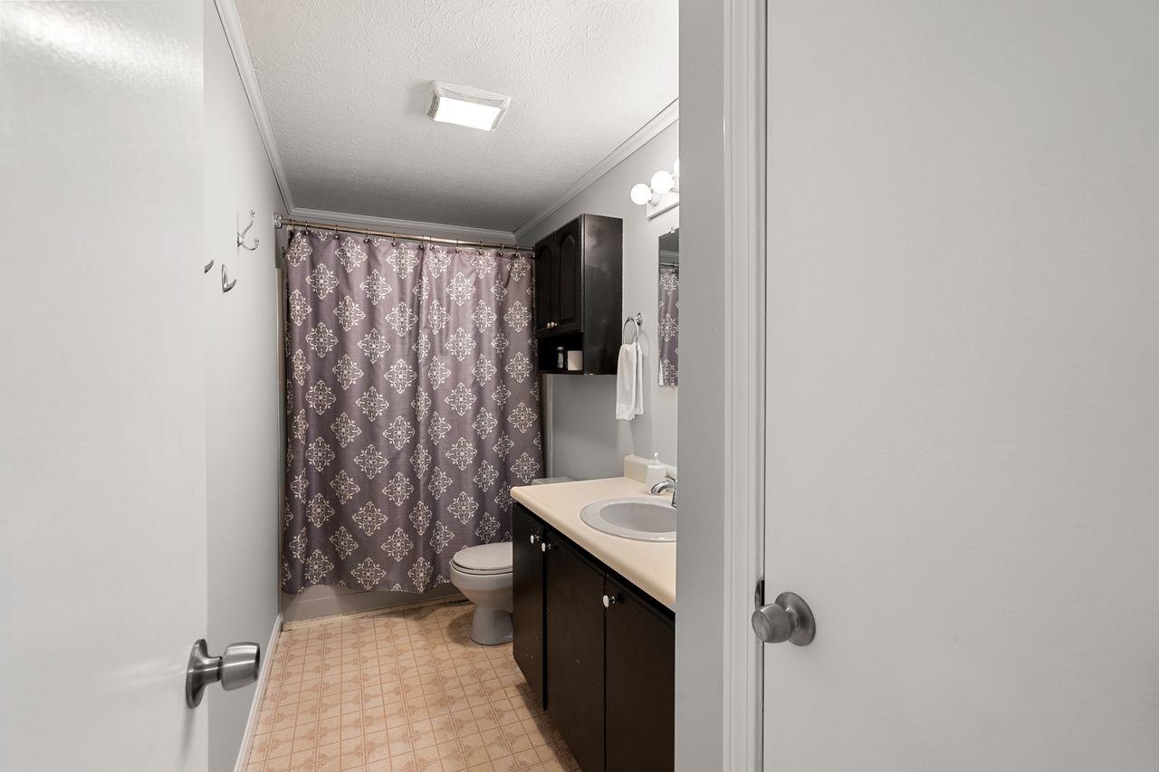 11 R Blackberry Road, Unit R Derry, NH 03038 - Photo 15 of 31