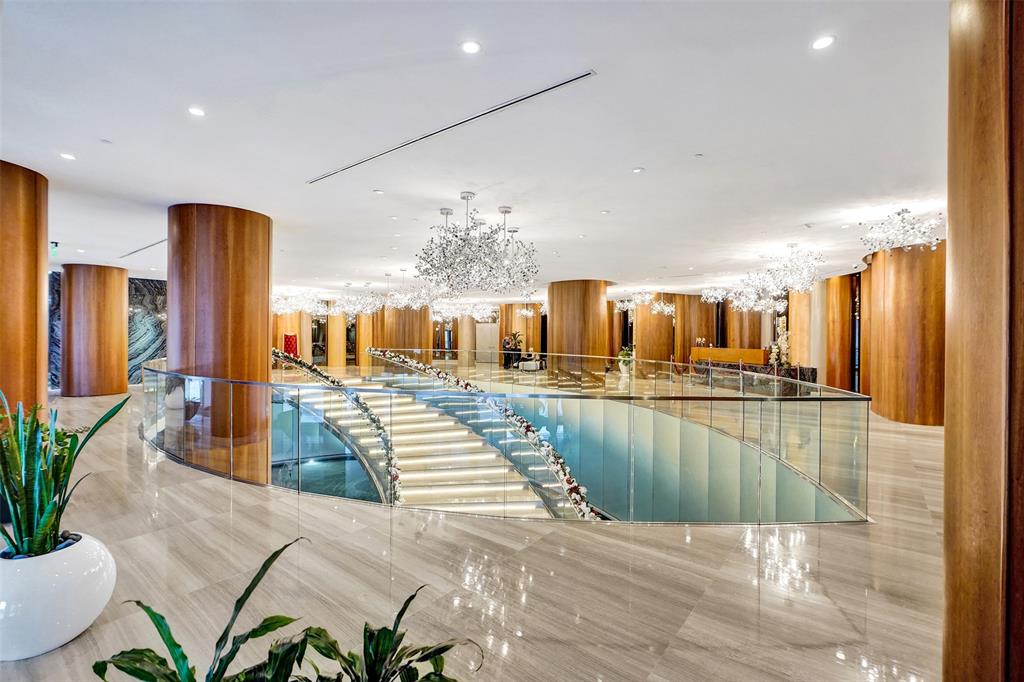 488 Northeast 18th Street, Unit 801 Miami, FL 33132 - Photo 43 of 46 a view of a living room and kitchen