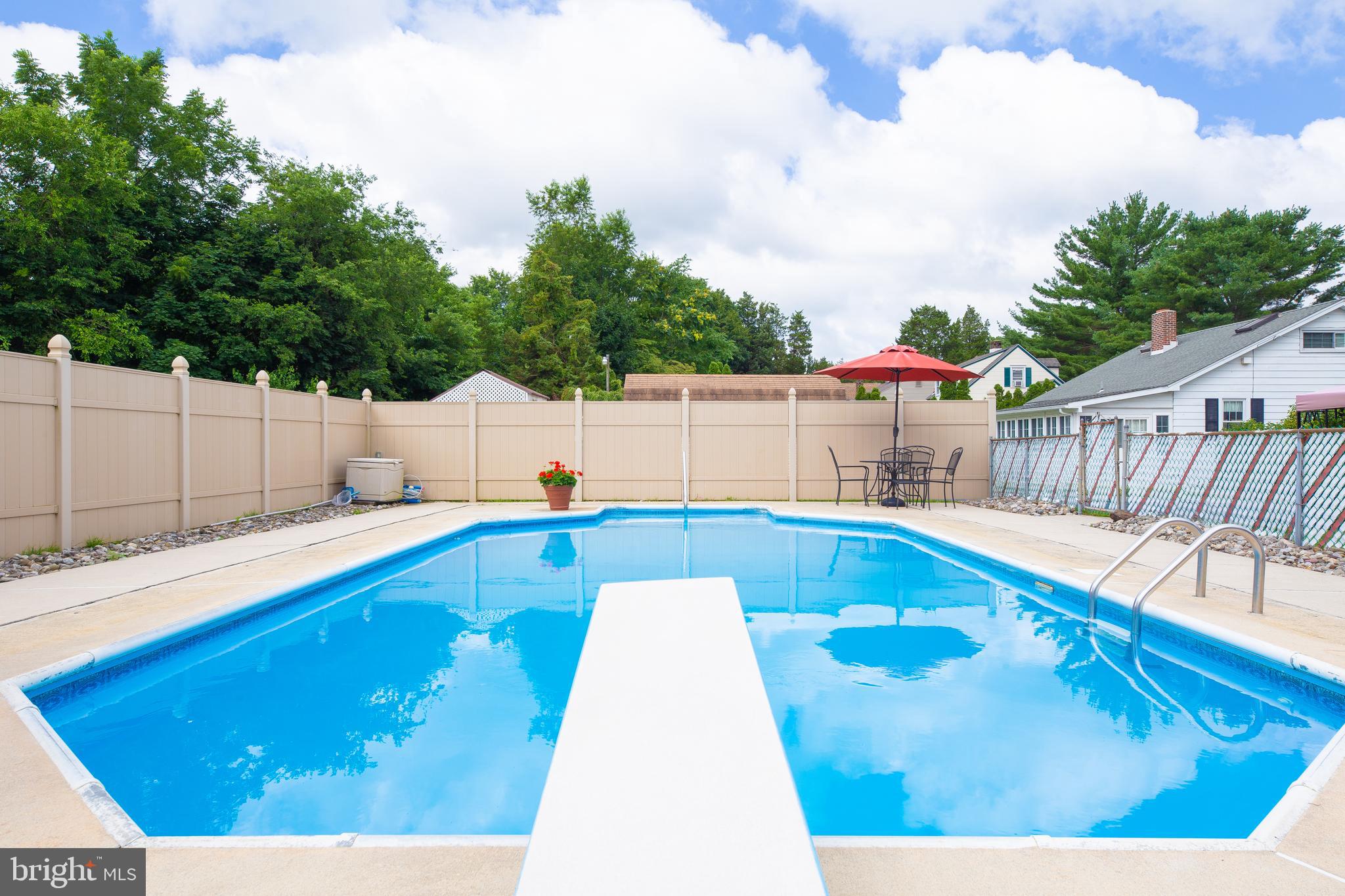 451 West Walnut Road Vineland, NJ 08360 - Photo 27 of 34 Enclosed inground pool