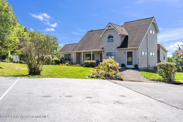 $899,500 | 408 Rattlesnake Hill Road, Meshoppen, PA 18630