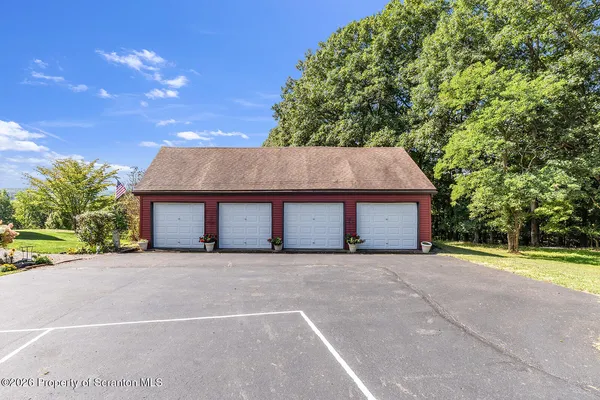 $899,500 | 408 Rattlesnake Hill Road, Meshoppen, PA 18630