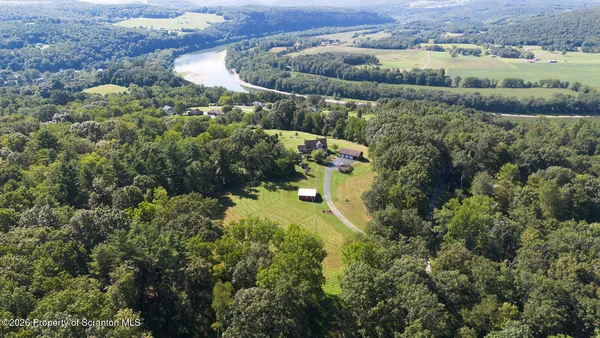 $899,500 | 408 Rattlesnake Hill Road, Meshoppen, PA 18630
