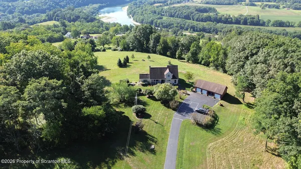 $899,500 | 408 Rattlesnake Hill Road, Meshoppen, PA 18630