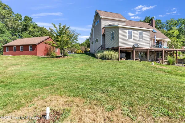 $899,500 | 408 Rattlesnake Hill Road, Meshoppen, PA 18630