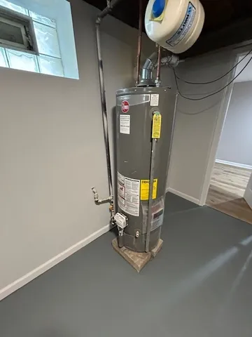 a view of a room with water heater