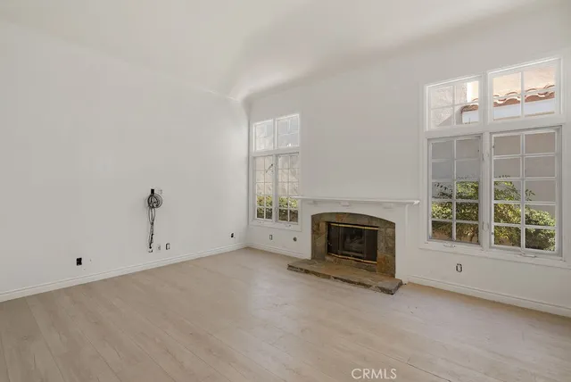 $2,380,000 | 19371 Woodlands Drive, Huntington Beach, CA 92648