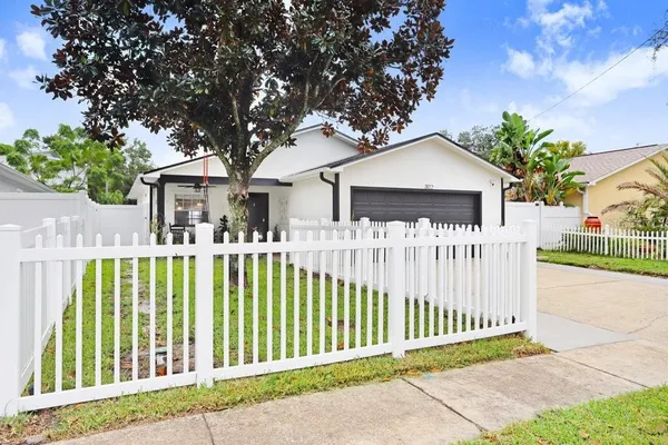 $5,300 | 3122 West Grace Street, Tampa, FL 33607