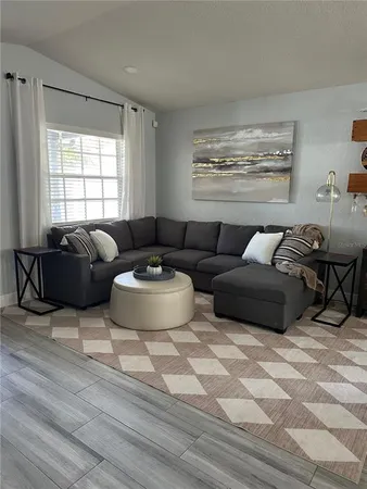 $5,300 | 3122 West Grace Street, Tampa, FL 33607