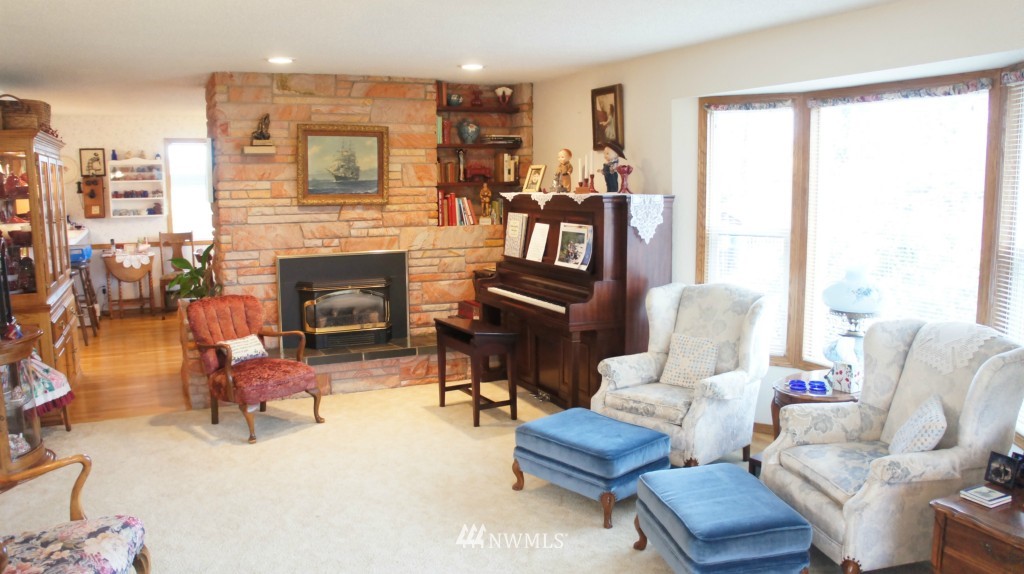 3467 East Smith Road Bellingham, WA 98226 - Photo 8 of 15 Gallery Image 8