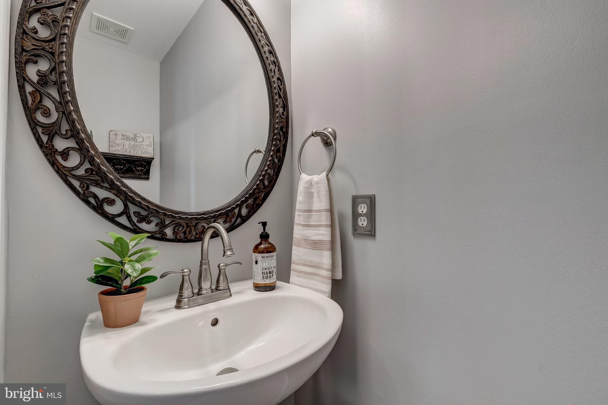 583 Henderson Road Bel Air, MD 21014 - Photo 5 of 48