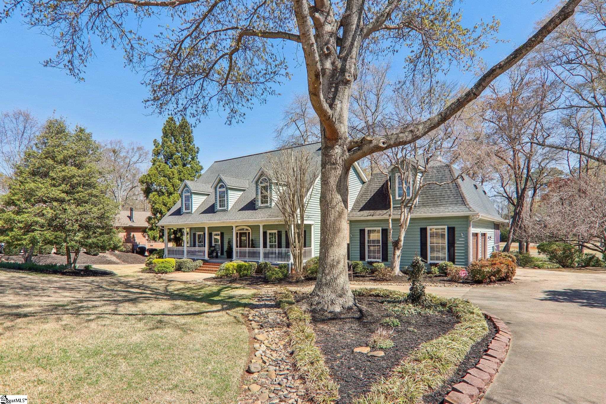 411 Inverness Way Easley, SC 29642 - Photo 2 of 42