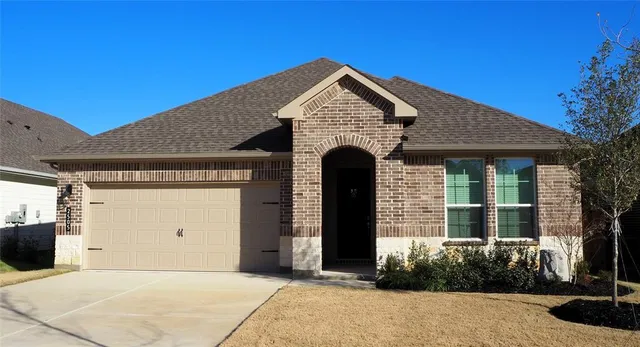 $2,700 | 2505 Starling Street, Denton, TX 76205