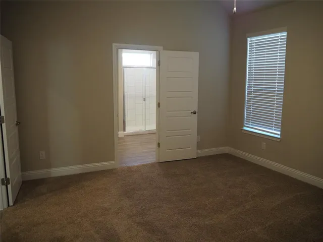 $2,700 | 2505 Starling Street, Denton, TX 76205