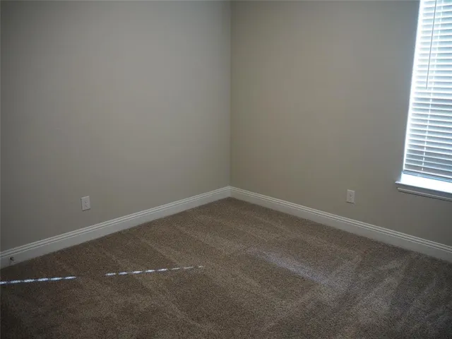 $2,700 | 2505 Starling Street, Denton, TX 76205