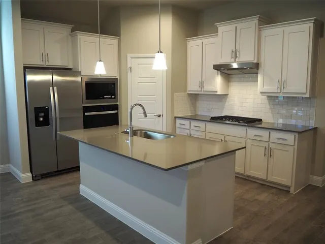 $2,700 | 2505 Starling Street, Denton, TX 76205