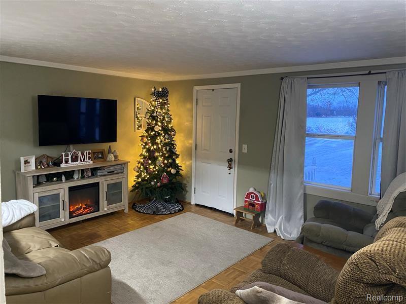 6568 Cooper Road Marlette, MI 48453 - Photo 3 of 25