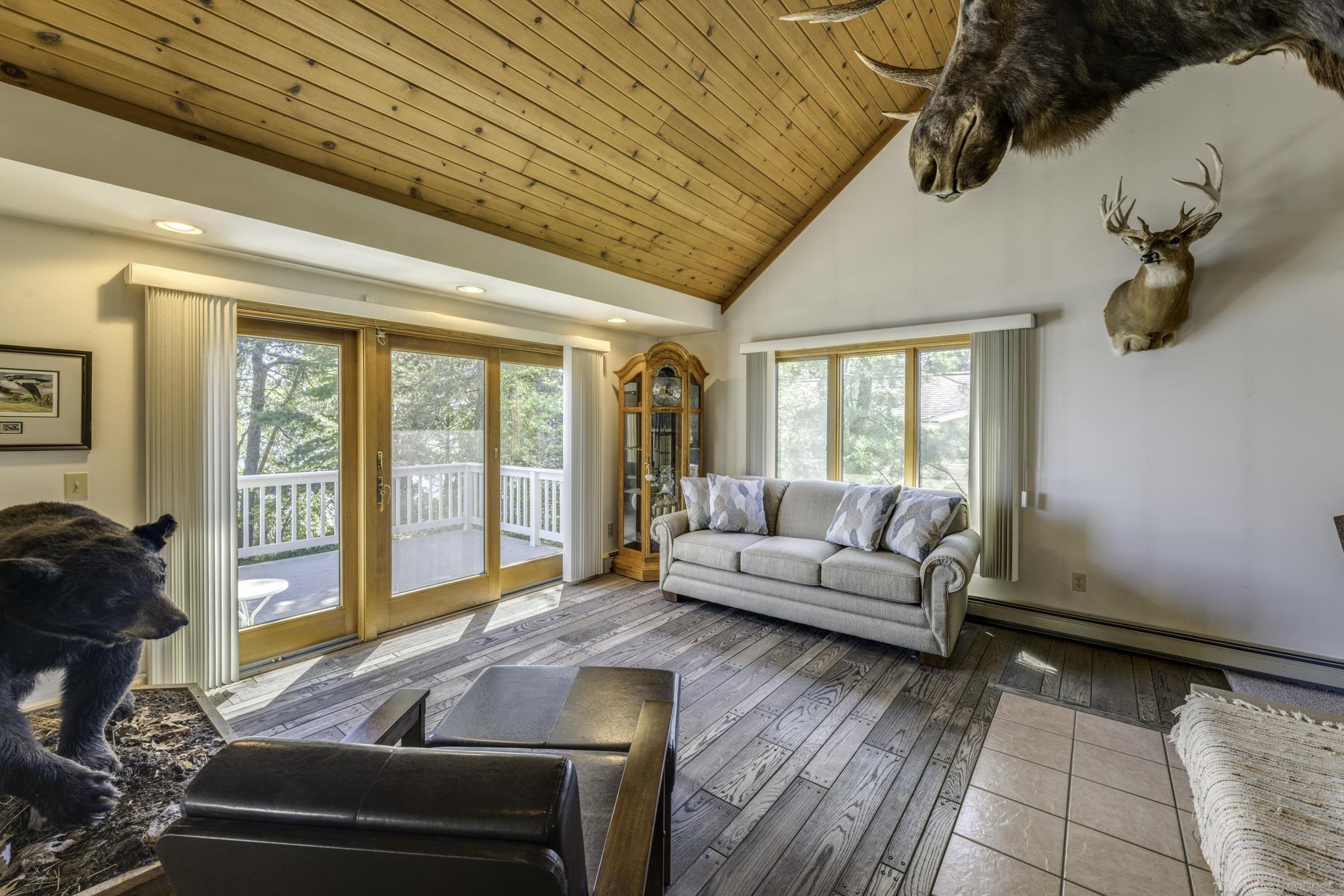 3388 North Lakeshore Road Deckerville, MI 48427 - Photo 21 of 82