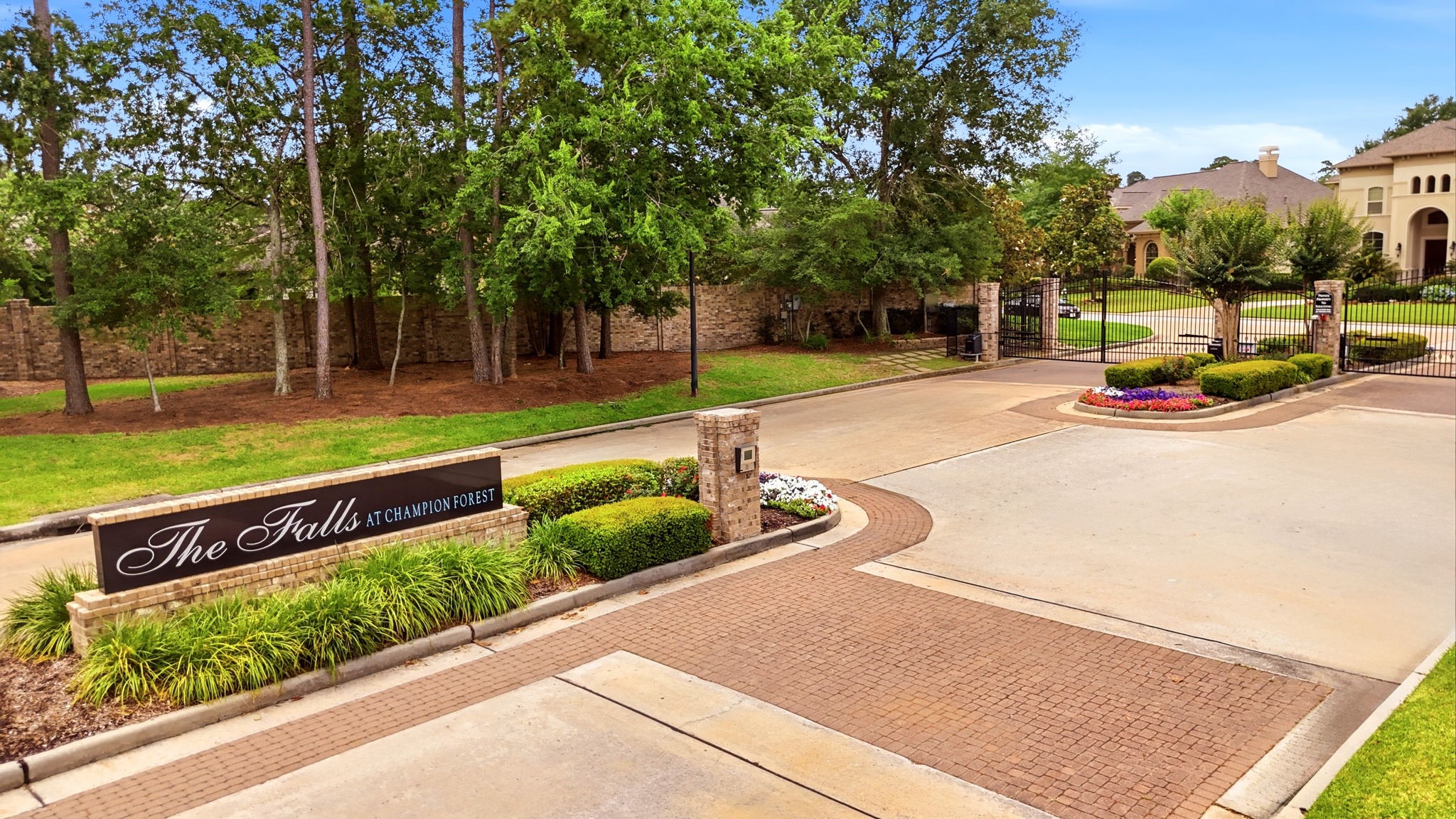 7818 Sunset Falls Court Spring, TX 77379 - Photo 6 of 42