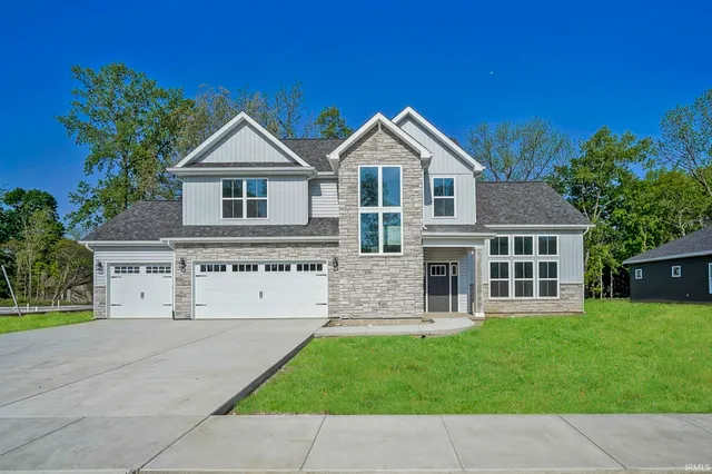 $449,900 | 840 South Hoke Avenue, Frankfort, IN 46041