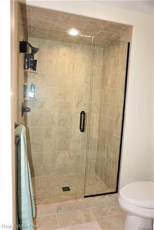 3271 Edmunton Drive Rochester Hills, MI 48306 - Photo 23 of 37
