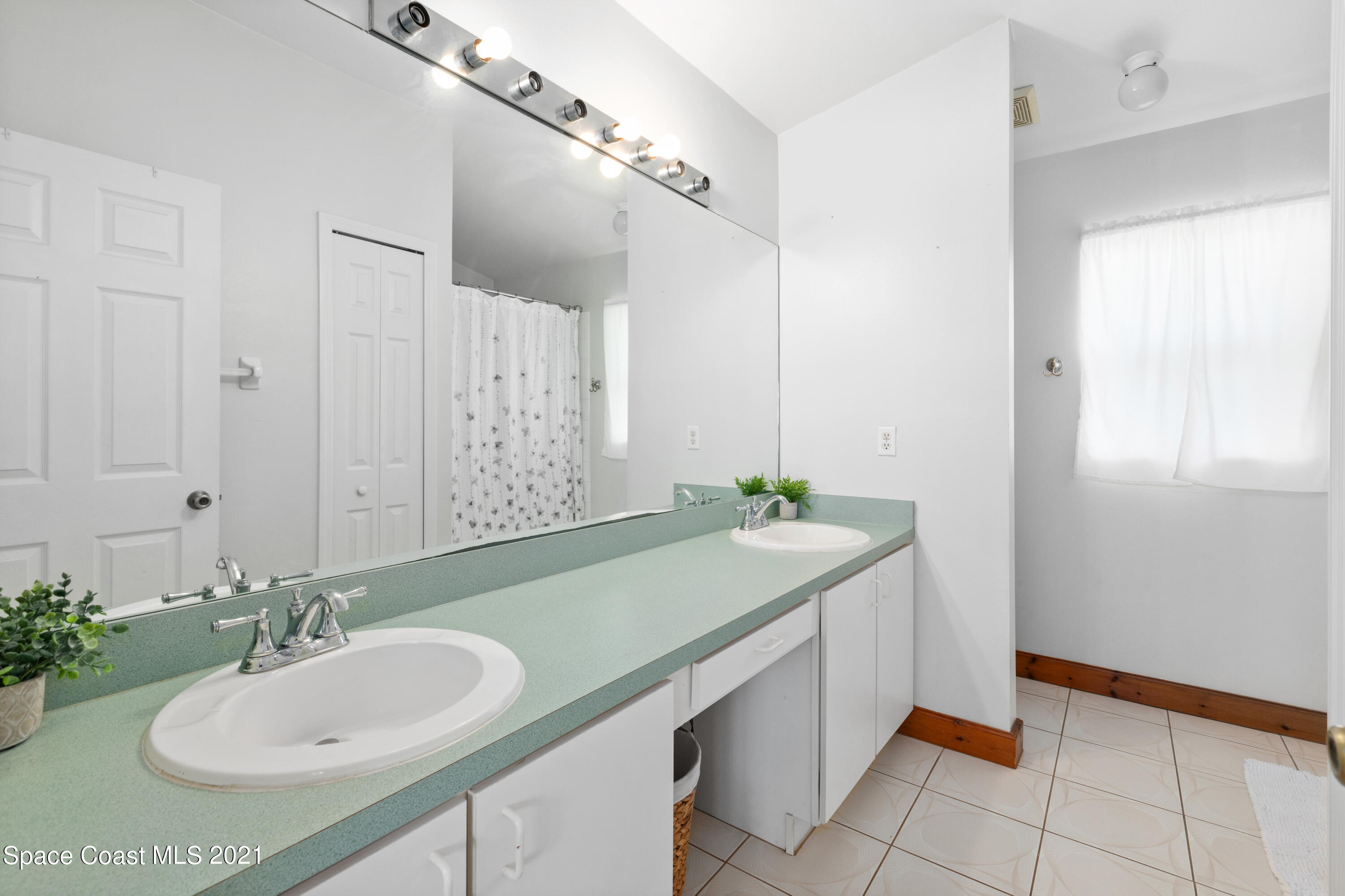 1495 Reed Street Northwest Palm Bay, FL 32907 - Photo 22 of 37 IMG_8329