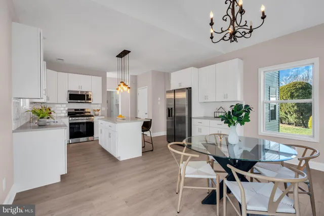 $1,199,900 | 23 Arnold Lane, Robbinsville, NJ 08691