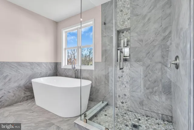 $1,199,900 | 23 Arnold Lane, Robbinsville, NJ 08691