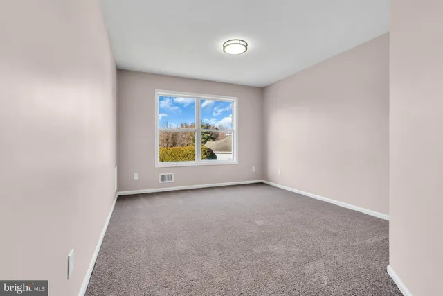 $1,199,900 | 23 Arnold Lane, Robbinsville, NJ 08691