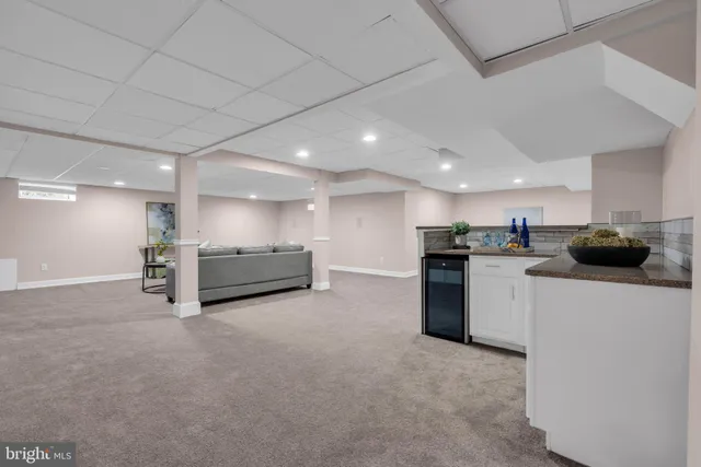 $1,199,900 | 23 Arnold Lane, Robbinsville, NJ 08691