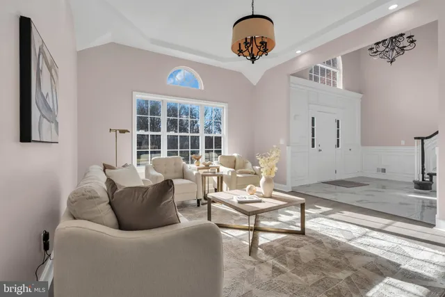 $1,199,900 | 23 Arnold Lane, Robbinsville, NJ 08691