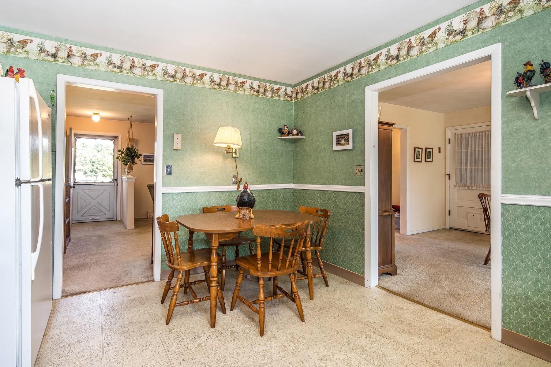 678 Corn Hill Road Pittsford, VT 05763 - Photo 17 of 29