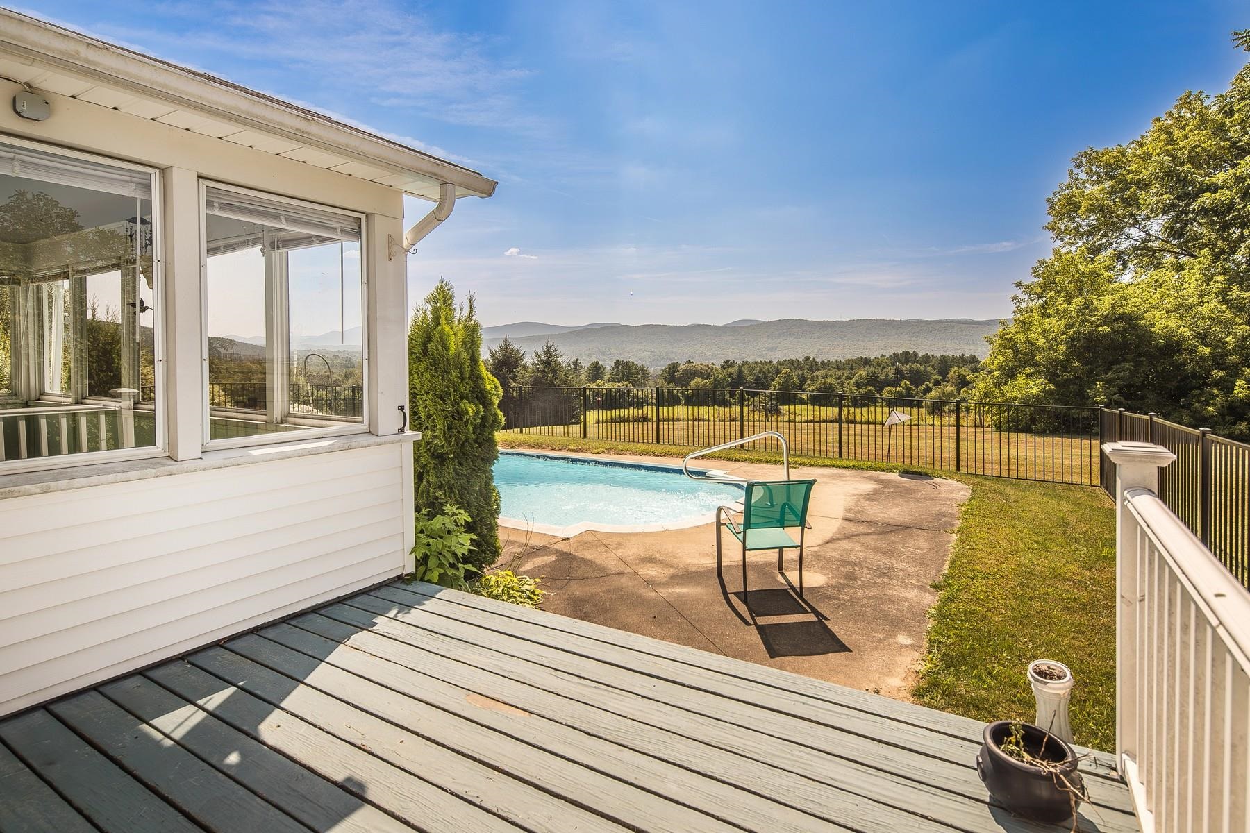 678 Corn Hill Road Pittsford, VT 05763 - Photo 7 of 29