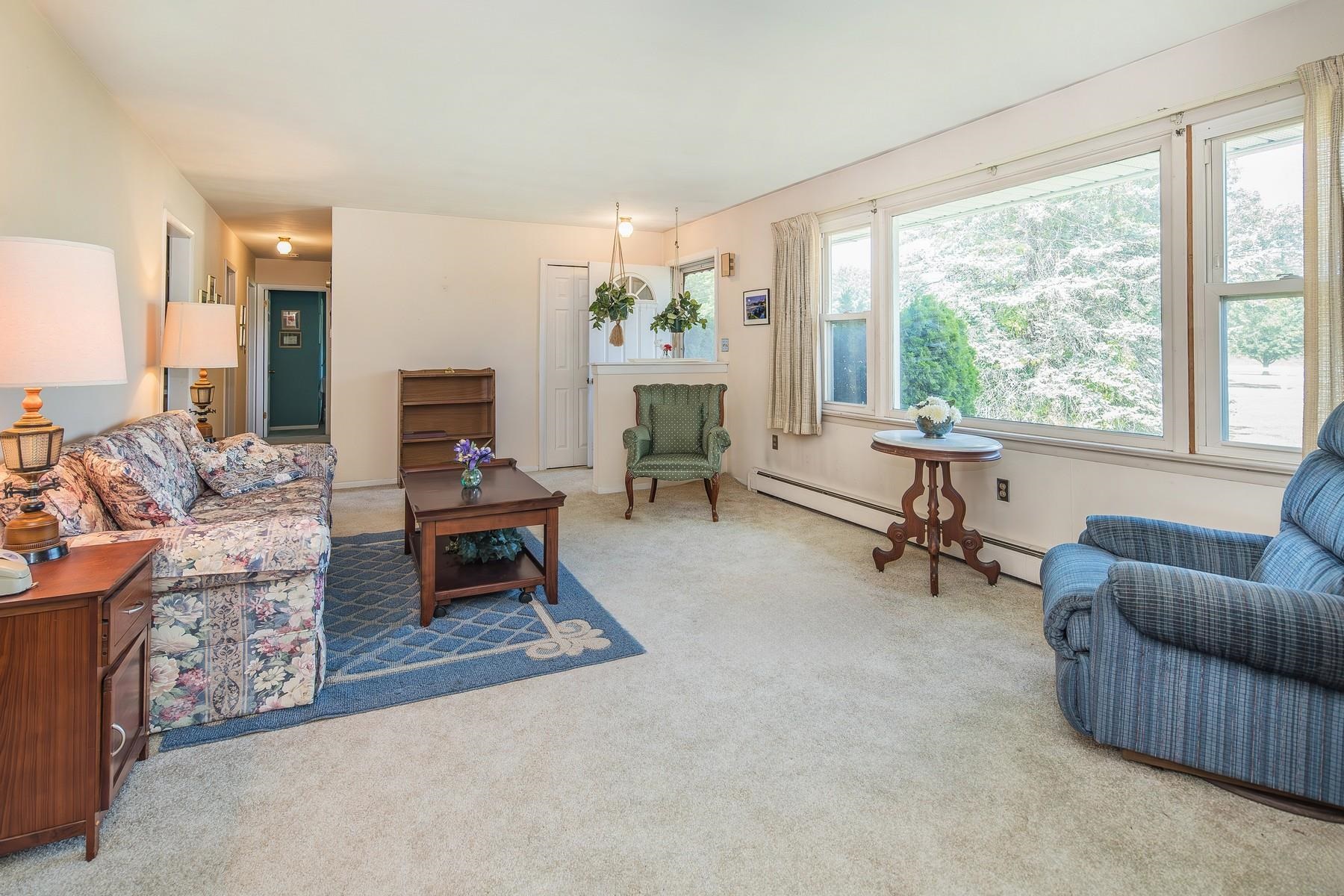 678 Corn Hill Road Pittsford, VT 05763 - Photo 9 of 29