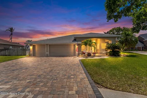 $825,000 | 122 Windward Way, Indian Harbour Beach, FL 32937