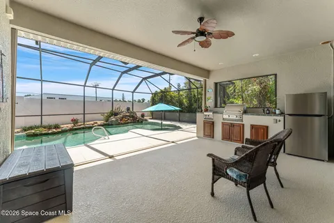 $825,000 | 122 Windward Way, Indian Harbour Beach, FL 32937