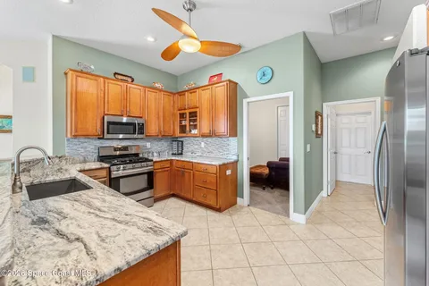 $825,000 | 122 Windward Way, Indian Harbour Beach, FL 32937