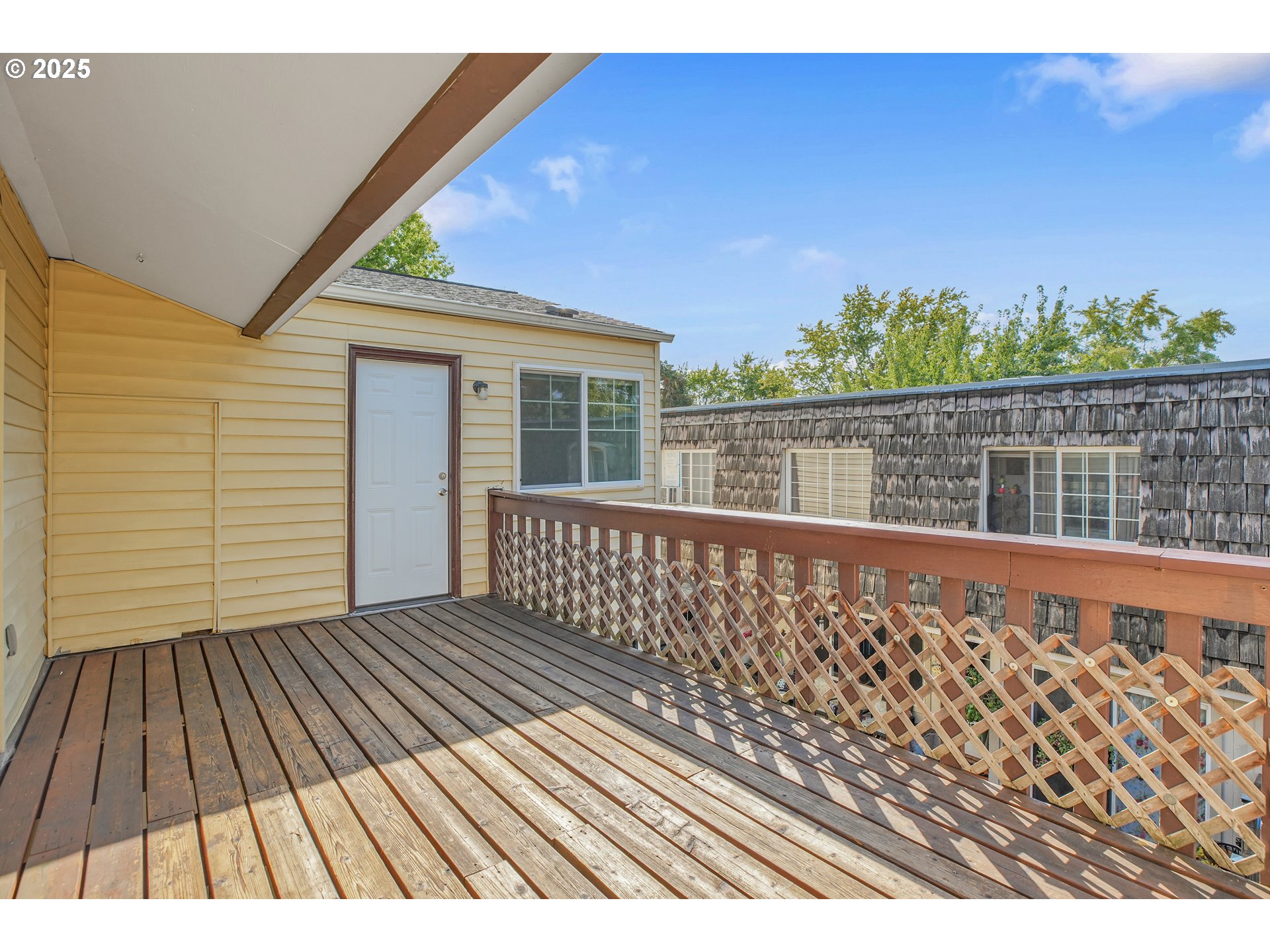 3420 Southwest 126th Avenue Beaverton, OR 97005 - Photo 38 of 45