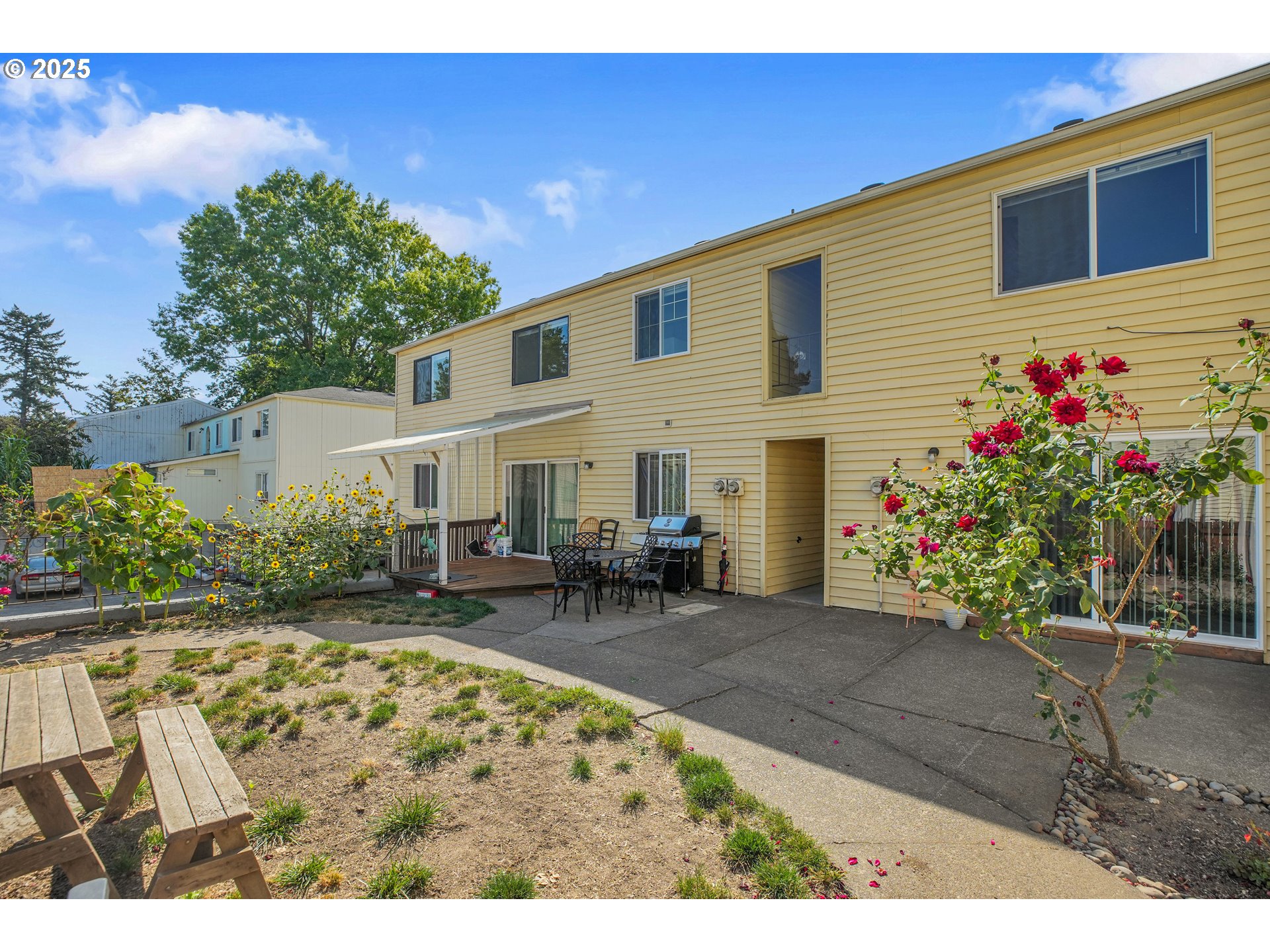 3420 Southwest 126th Avenue Beaverton, OR 97005 - Photo 6 of 45