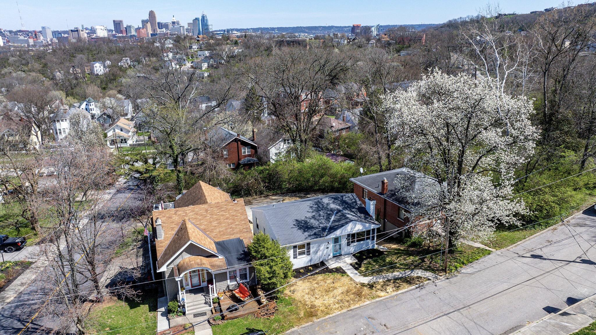 404 Hazen Street Covington, KY 41016 - Photo 4 of 39