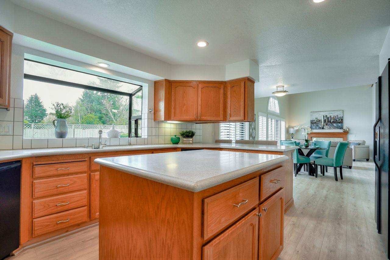 3316 Ridgeview Place Hayward, CA 94541 - Photo 15 of 50 Gallery Image 15