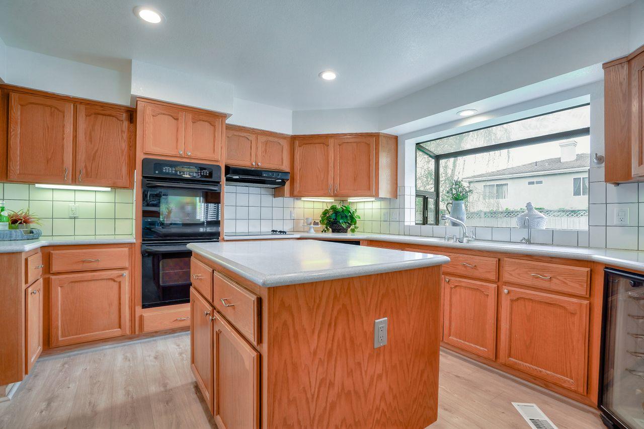 3316 Ridgeview Place Hayward, CA 94541 - Photo 17 of 50 Gallery Image 17