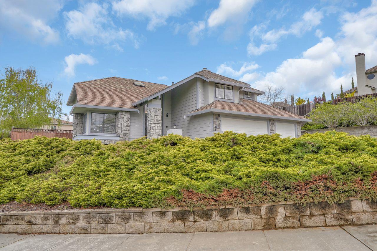3316 Ridgeview Place Hayward, CA 94541 - Photo 2 of 50 Gallery Image 2