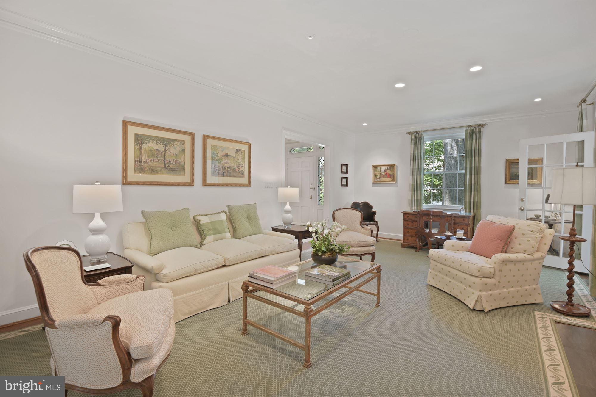 7004 Beechwood Drive Chevy Chase, MD 20815 - Photo 12 of 59 Living Room
