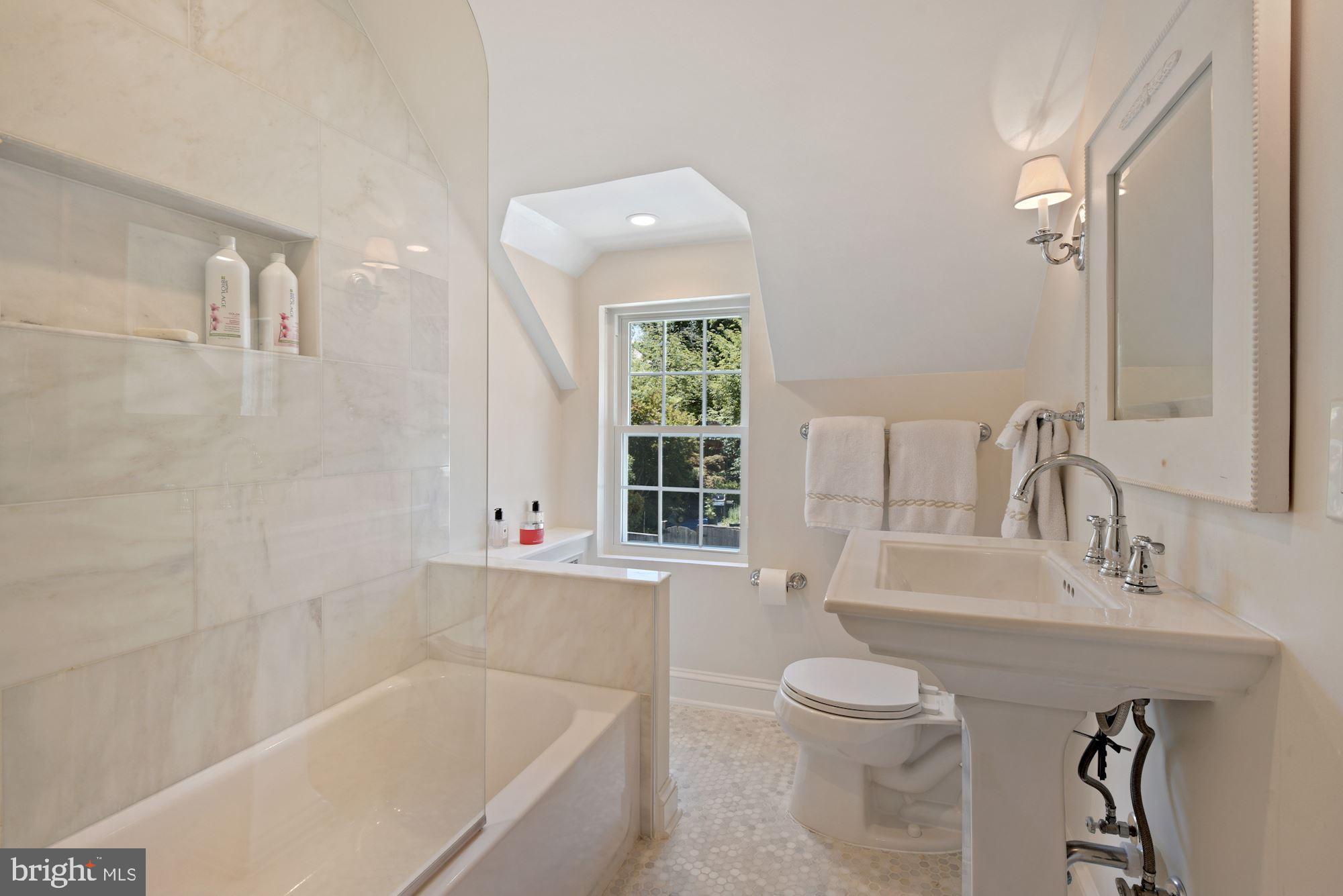 7004 Beechwood Drive Chevy Chase, MD 20815 - Photo 42 of 59 2nd Level Bathroom