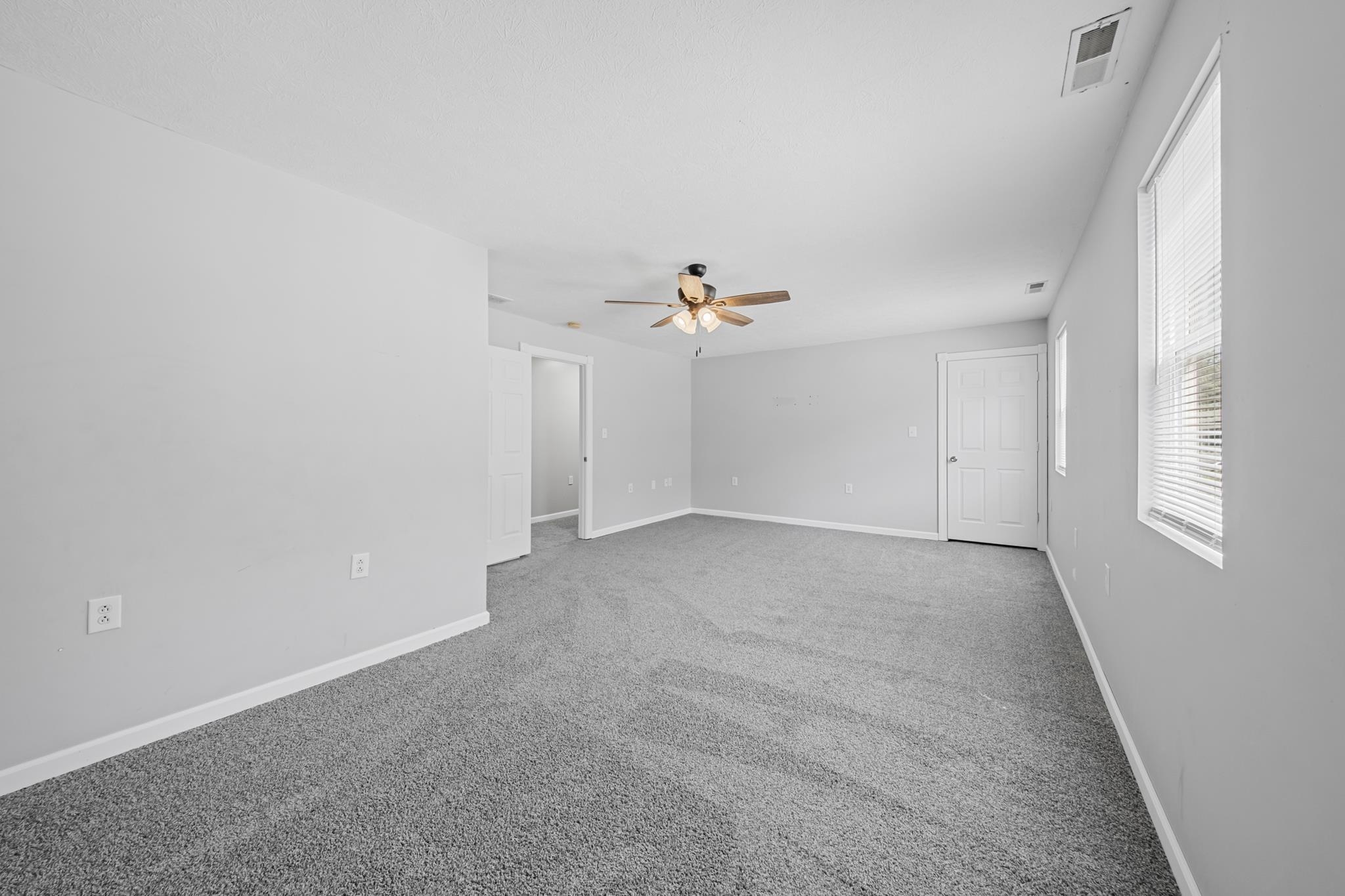 1016 Raceland Avenue Raceland, KY 41169 - Photo 22 of 38