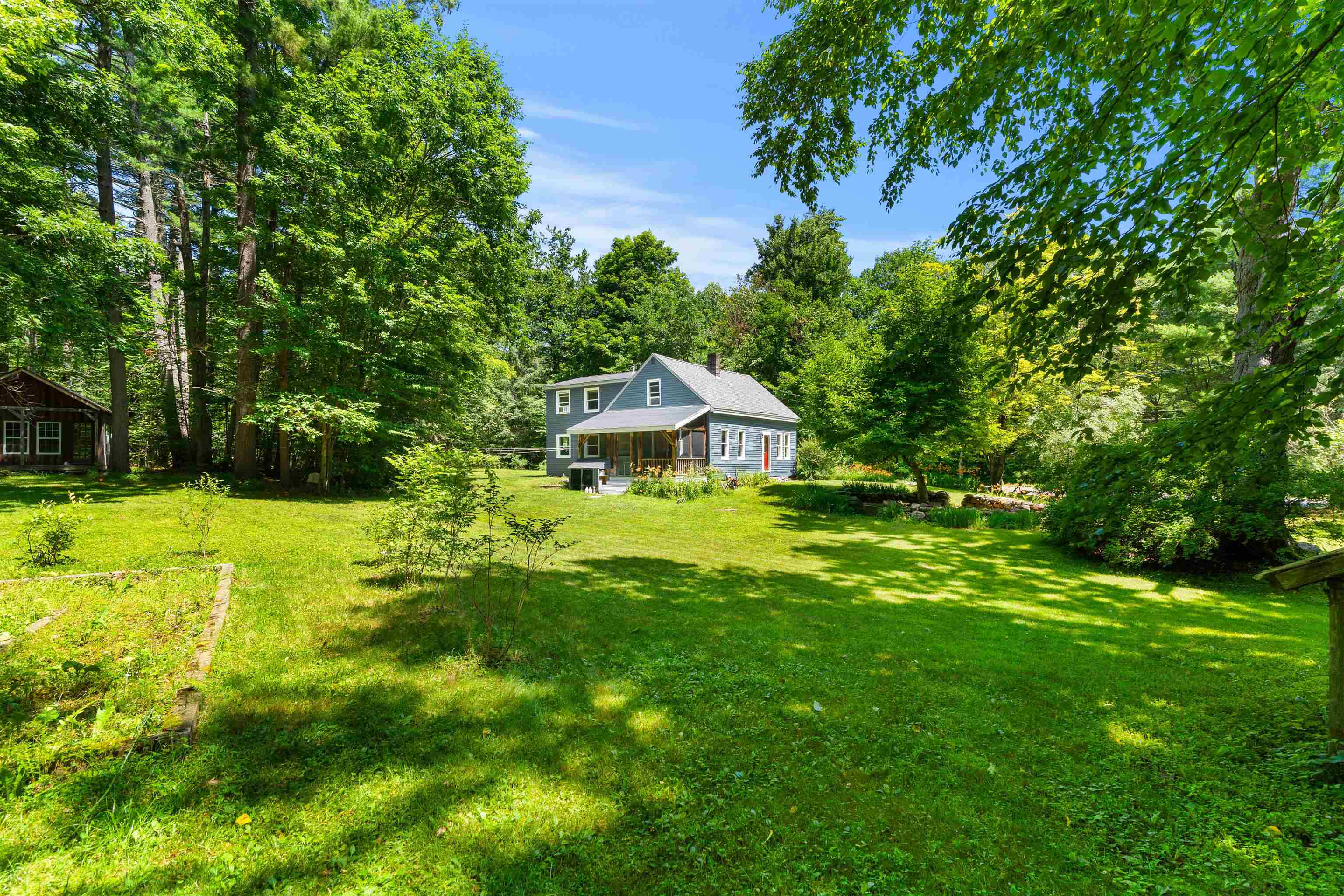1811 Hopkinton Road Hopkinton, NH 03229 - Photo 49 of 53